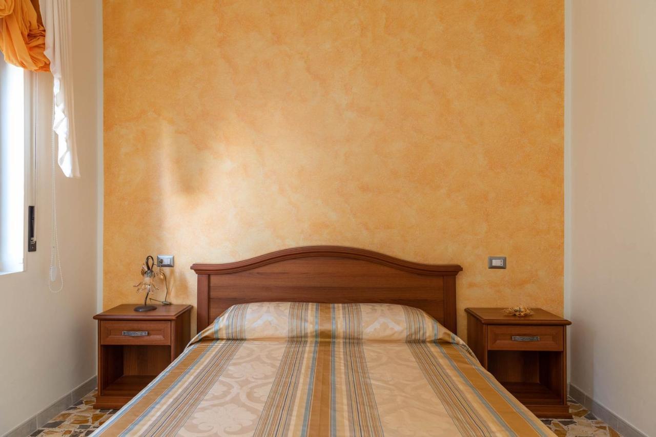 Albanella B&B La Mortella מראה חיצוני תמונה