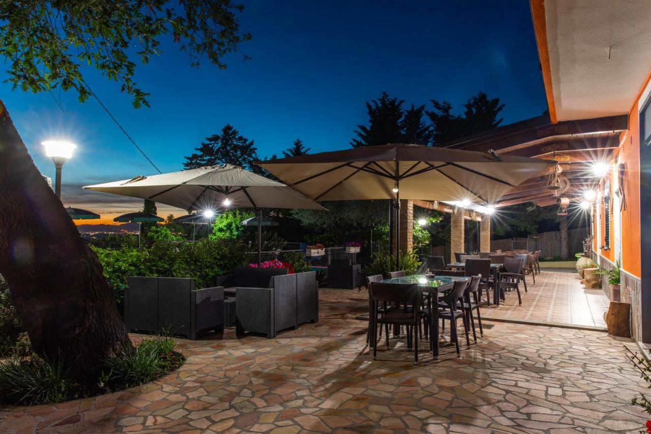 Albanella B&B La Mortella מראה חיצוני תמונה