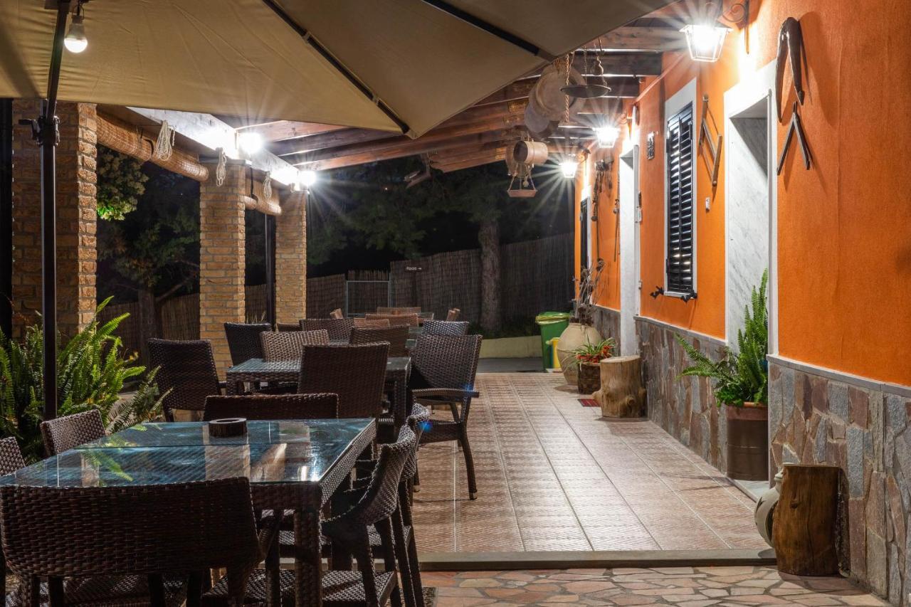 Albanella B&B La Mortella מראה חיצוני תמונה